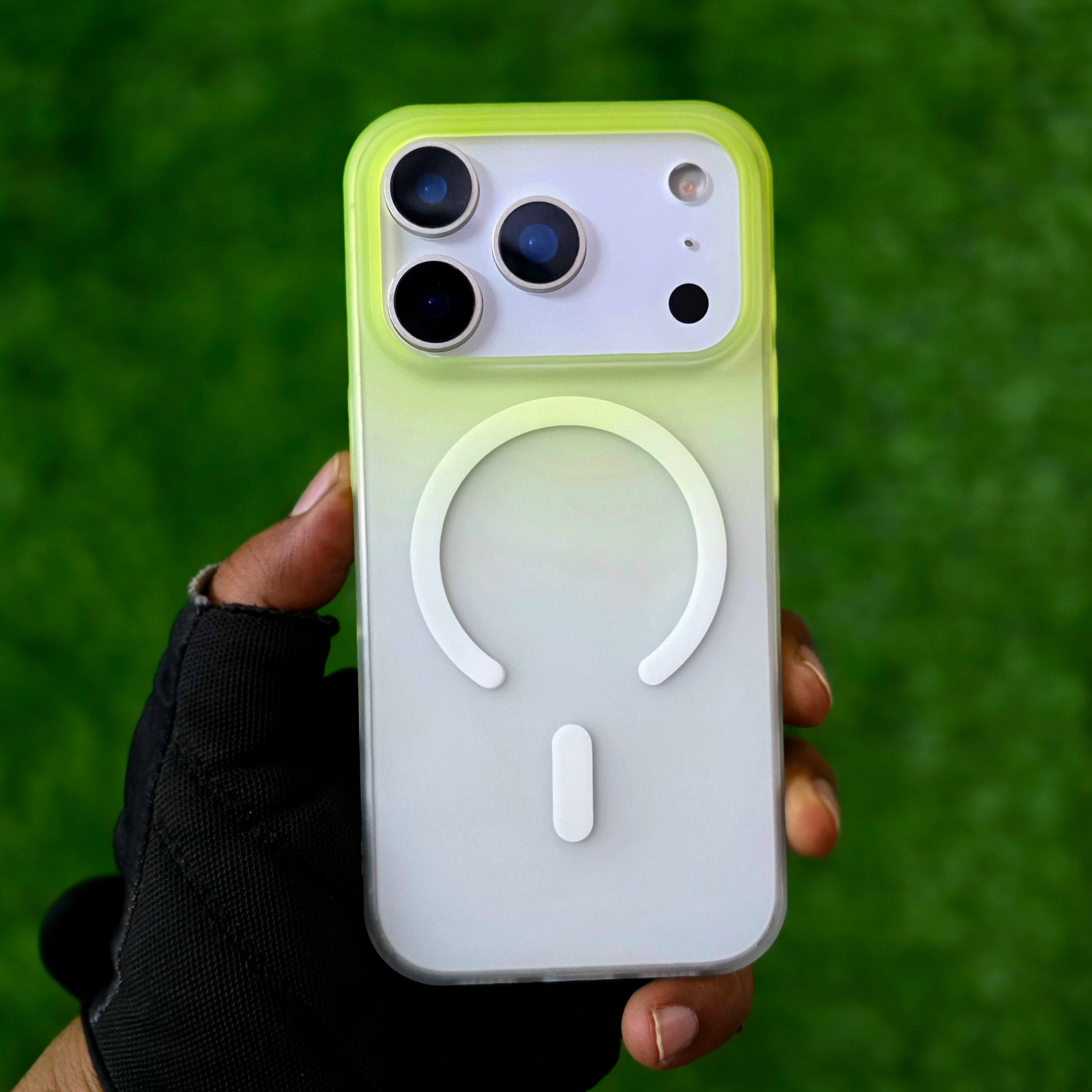 iPhone 17 Pro Dual Color Shade Matte Finish Smoke Cover with Magsafe - Green